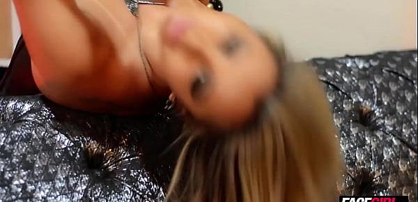  Sheyla Mell Pelada Making Off Face Girl.MP4